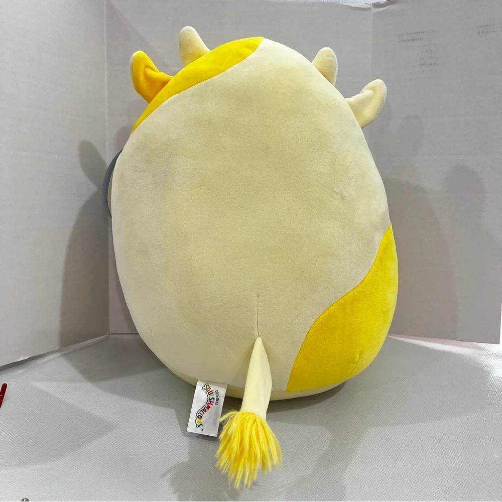 Squishmallows Dagmar The lemon Cow Size 12.5" Yellow Plush  Soft - Picture 2 of 14